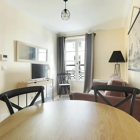 Résidence Grands Boulevards by Studio prestige-2